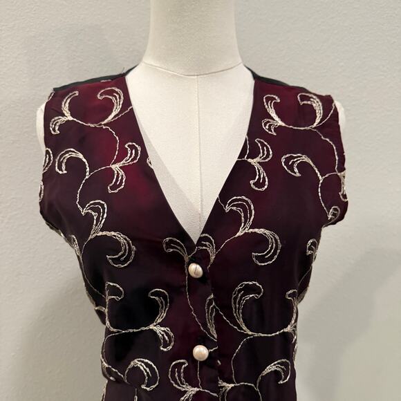 Vintage Cindy Collins Embroidered Vest Burgundy Black Floral Pearl Buttons M - Picture 3 of 8